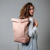 "ALLEN" újrahasznosított közepes méretű rolltop hátizsák, rózsaszín, Johnny Urban